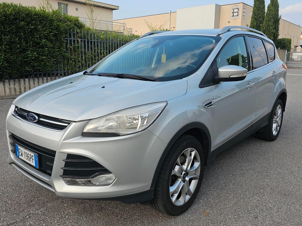 Ford Kuga 2.0 TDCI 163 CV 4WD GANCIO TRAINO