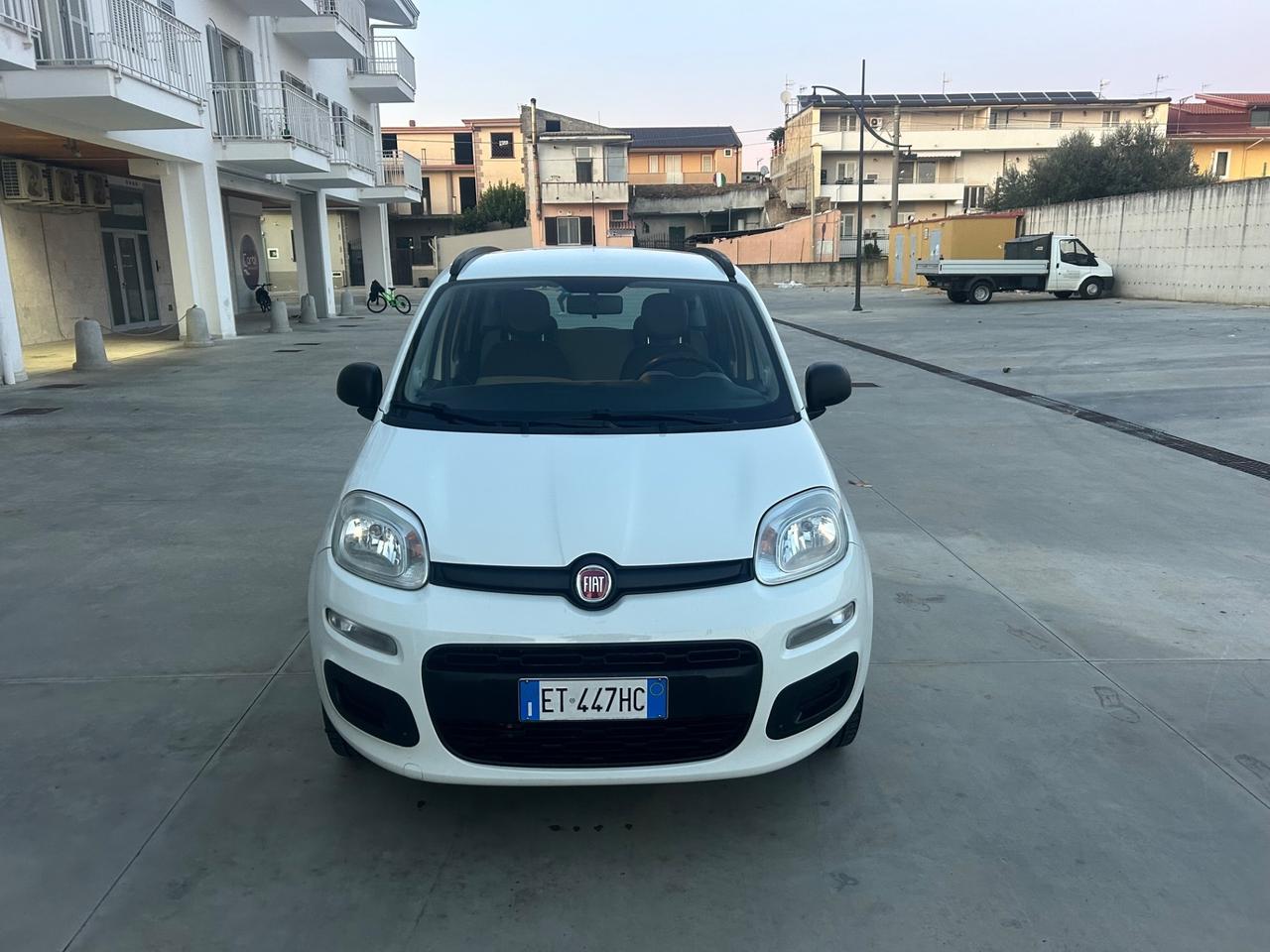 Fiat Panda 0.9 TwinAir Turbo Natural Power Lounge