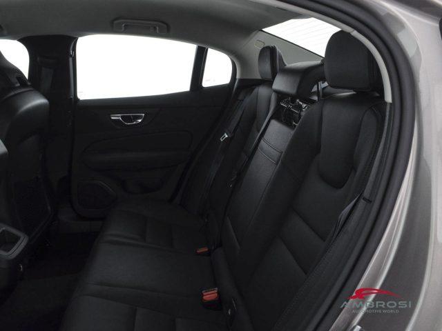 VOLVO S60 T4 Geartronic Inscription