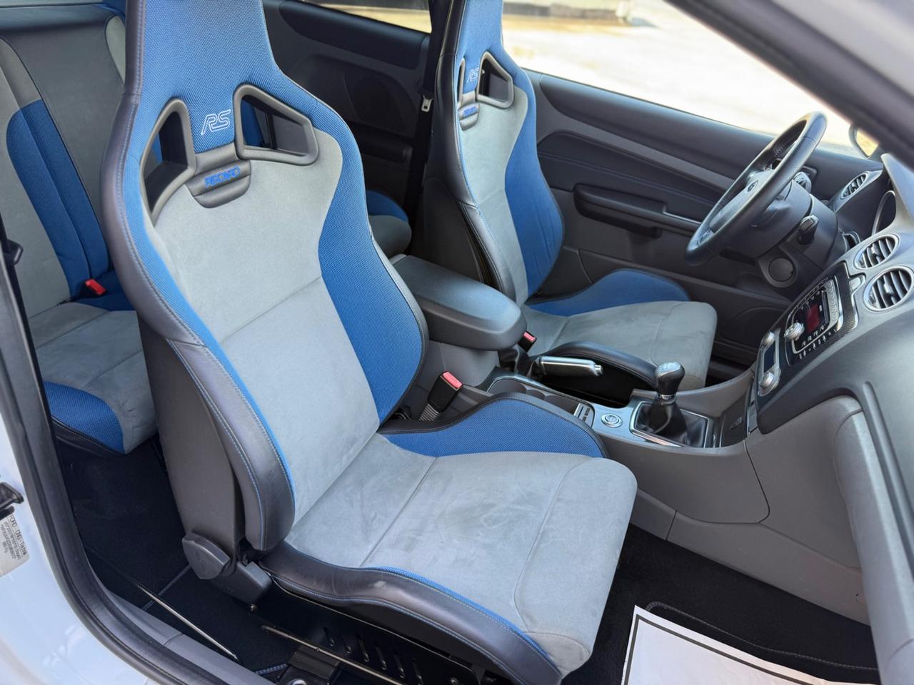 Ford Focus RS MK2 WHITE EDITION 2.5 5 CILINDRI TURBO 305CV