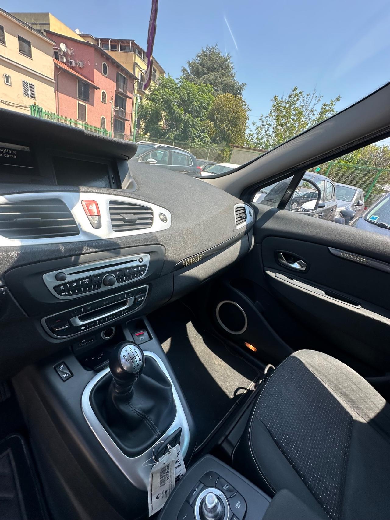 Renault Scenic Scénic 1.9 dCi 130CV Luxe