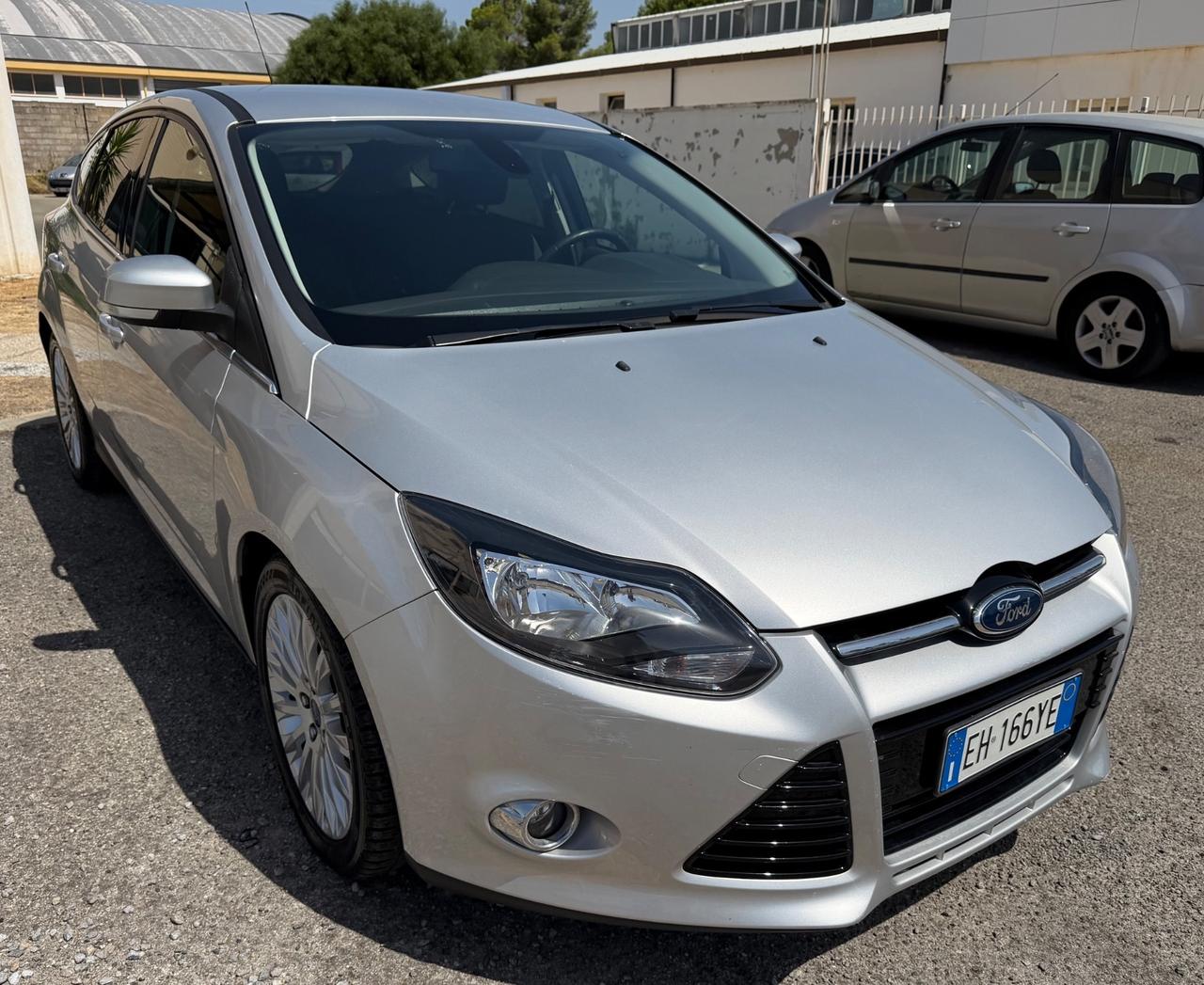 Ford Focus 1.6 TDCi 115 CV Titanium -68.000 KM-