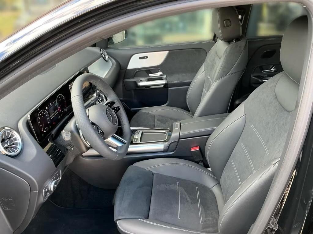 Mercedes-benz GLA 180 Automatic AMG Line Premium 360