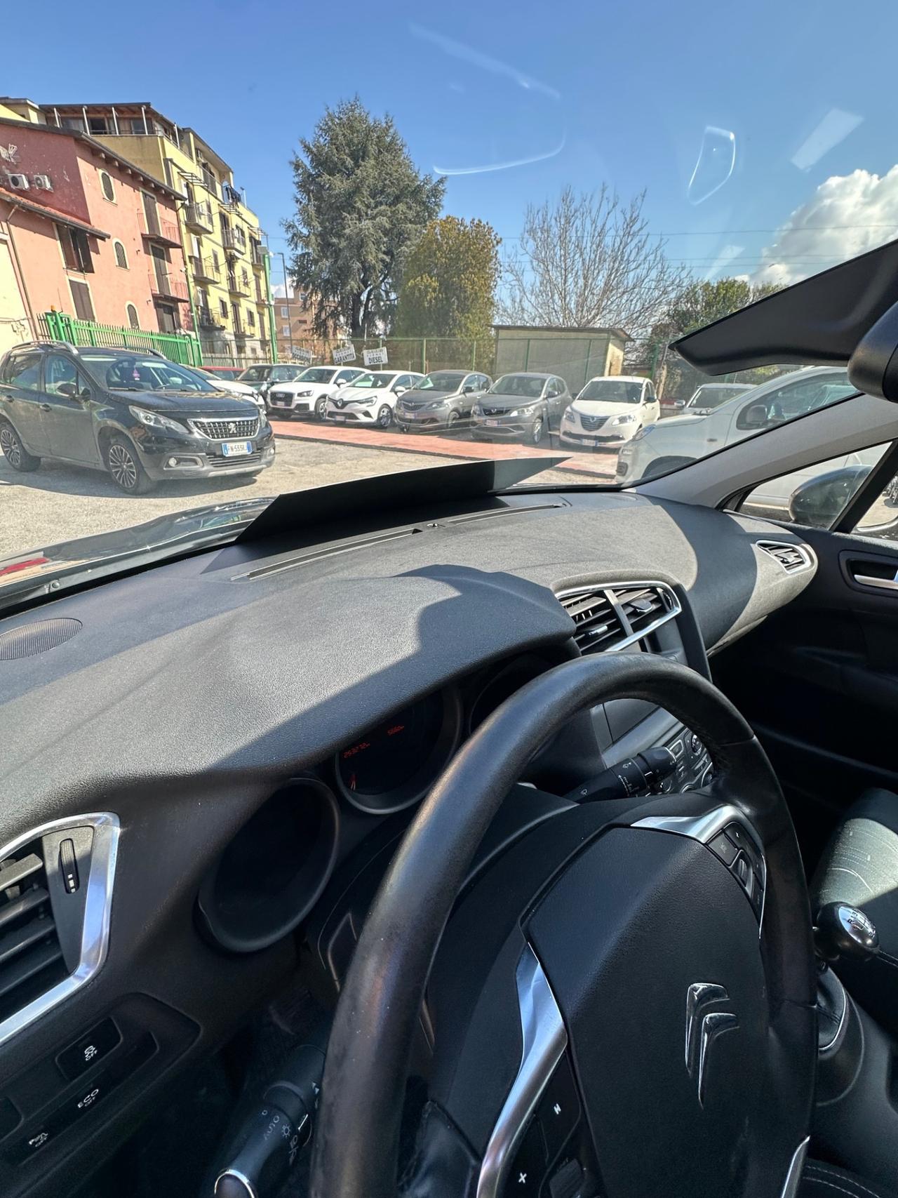 Citroen C4 1.6 e-HDi 115 airdream Exclusive