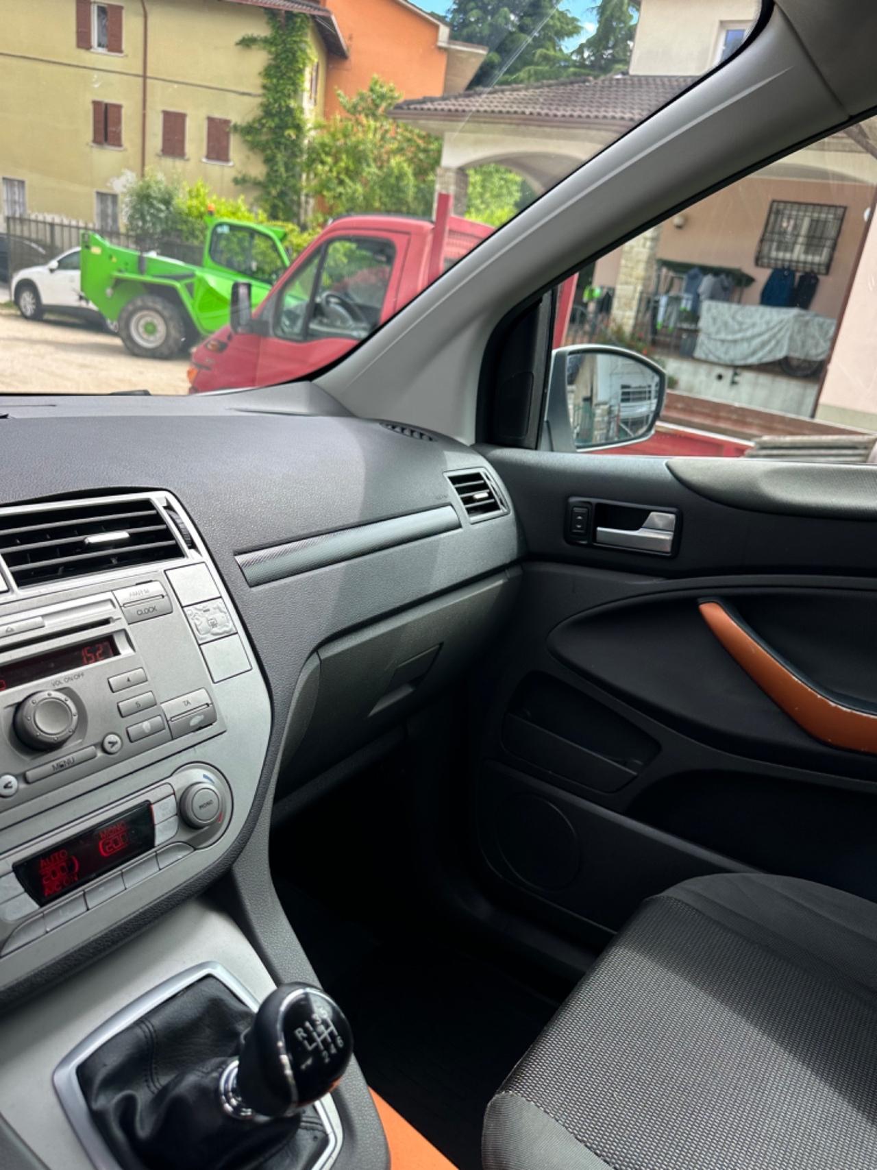 Ford Kuga 2.0 TDCi 136 CV 4WD DPF KMCERT GARANZ