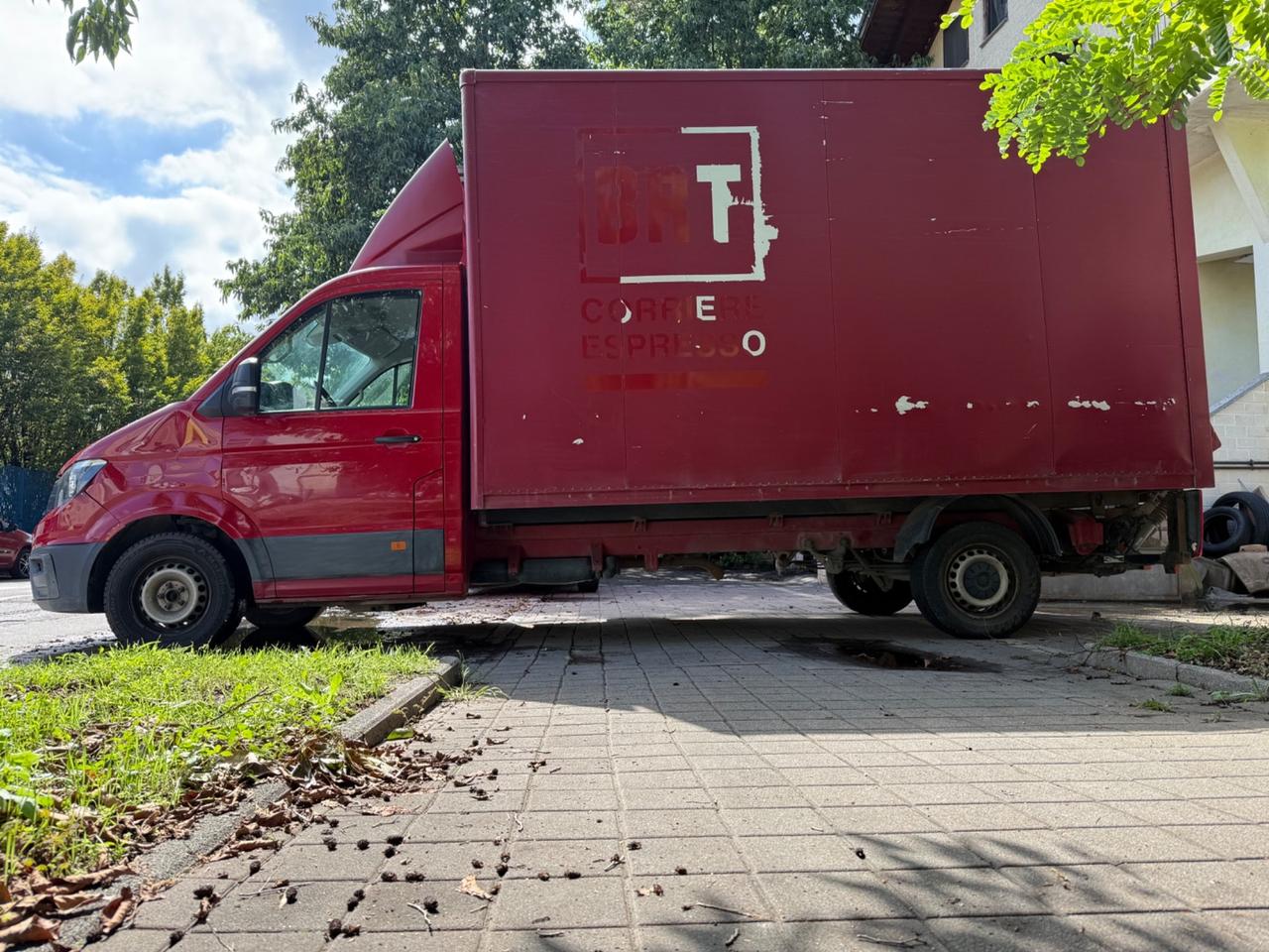 Volkswagen Crafter 35 2.0 TDI 140CV PM-DC Cabinato con SPONDA