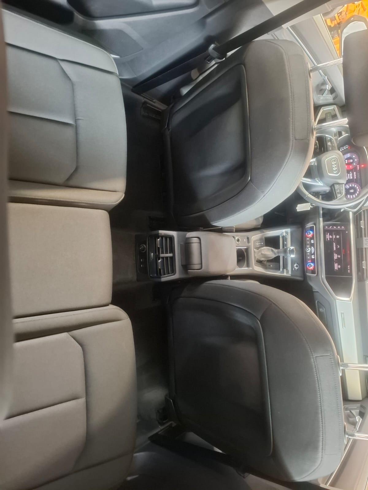 Audi Q3 35 TDI S tronic line edition