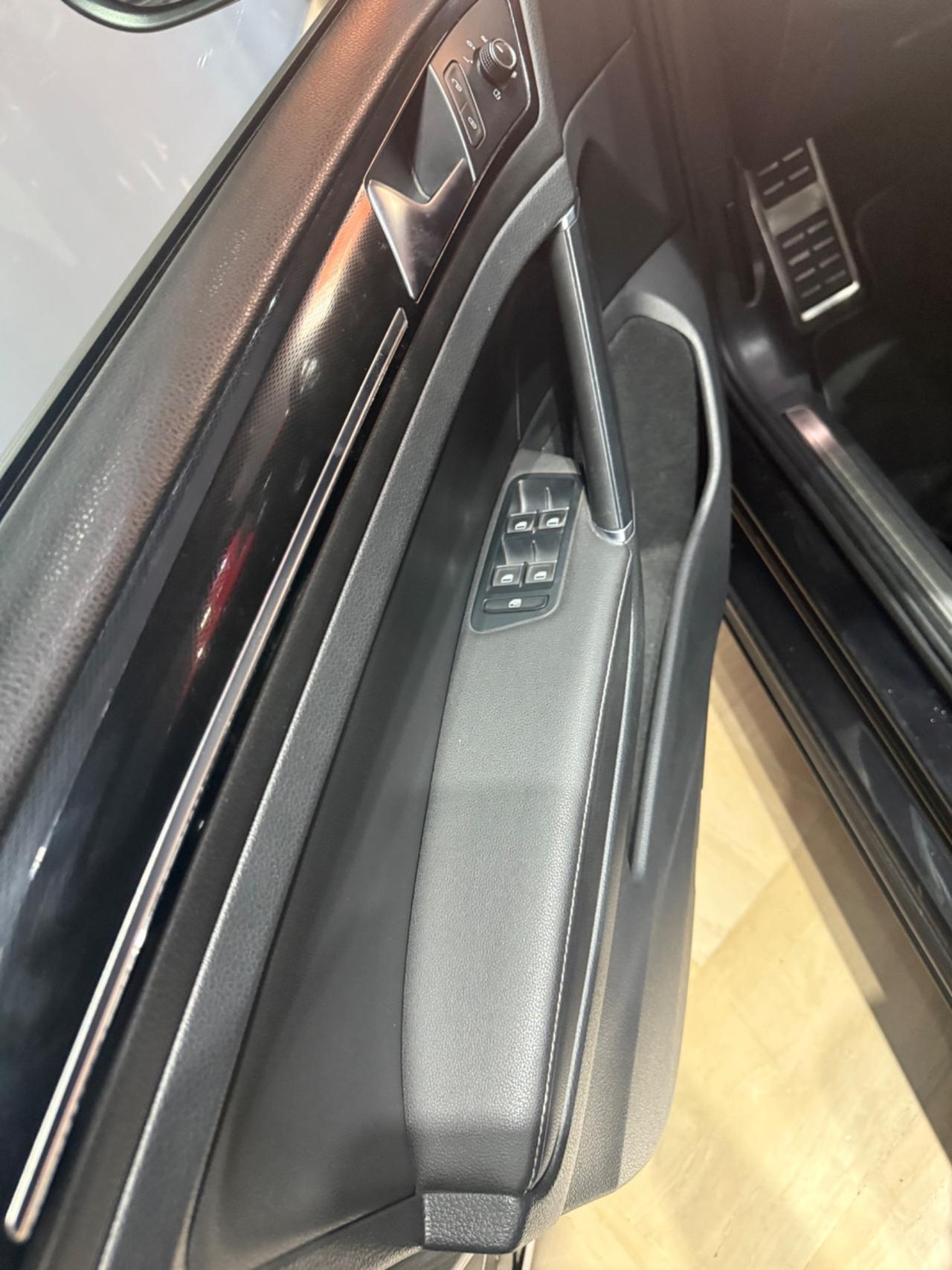 Volkswagen Golf GTD 2.0 TDI DSG 5p. BlueMotion Technology