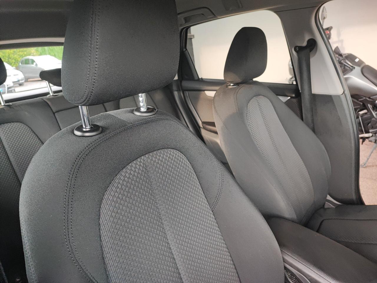 Bmw 216 216d Active Tourer Luxury