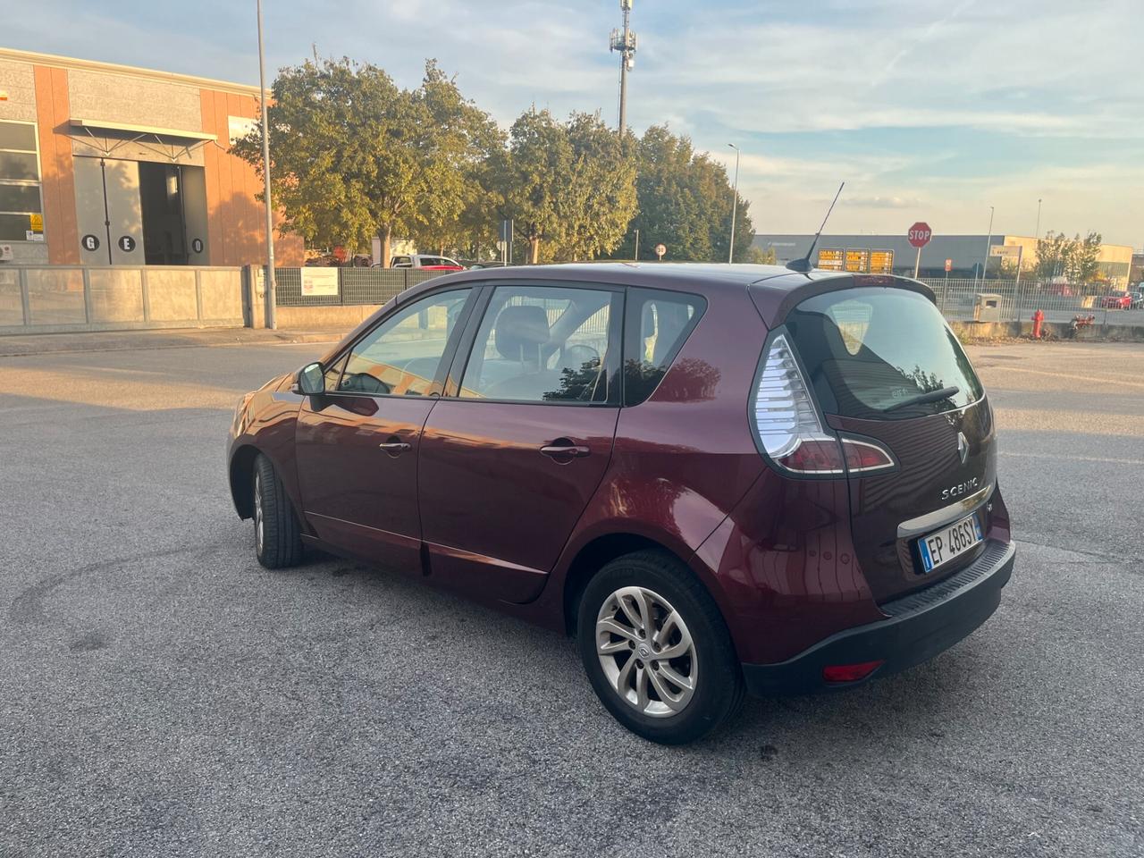 Renault Scenic Scénic XMod 1.5 dCi 110CV EDC Live