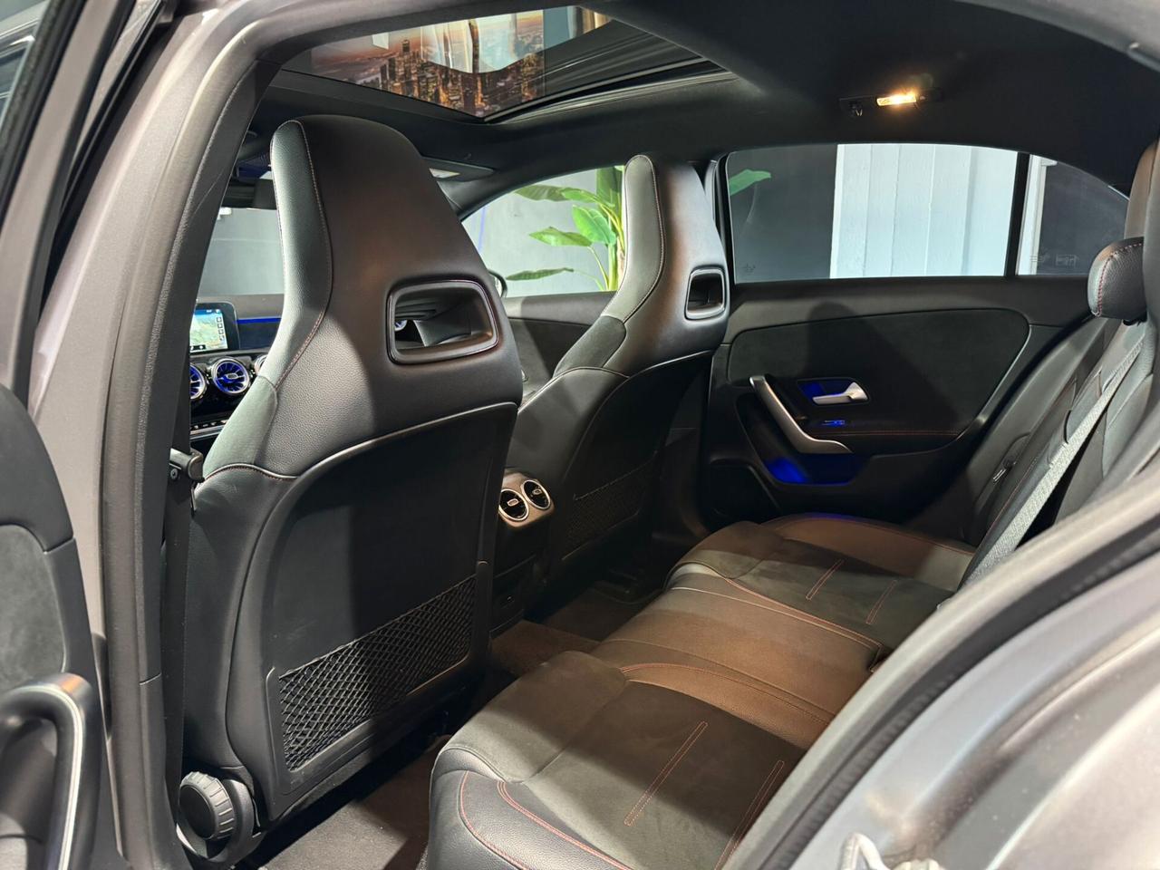 Mercedes-benz A 200d Premium AMG Night Edition MAGNO