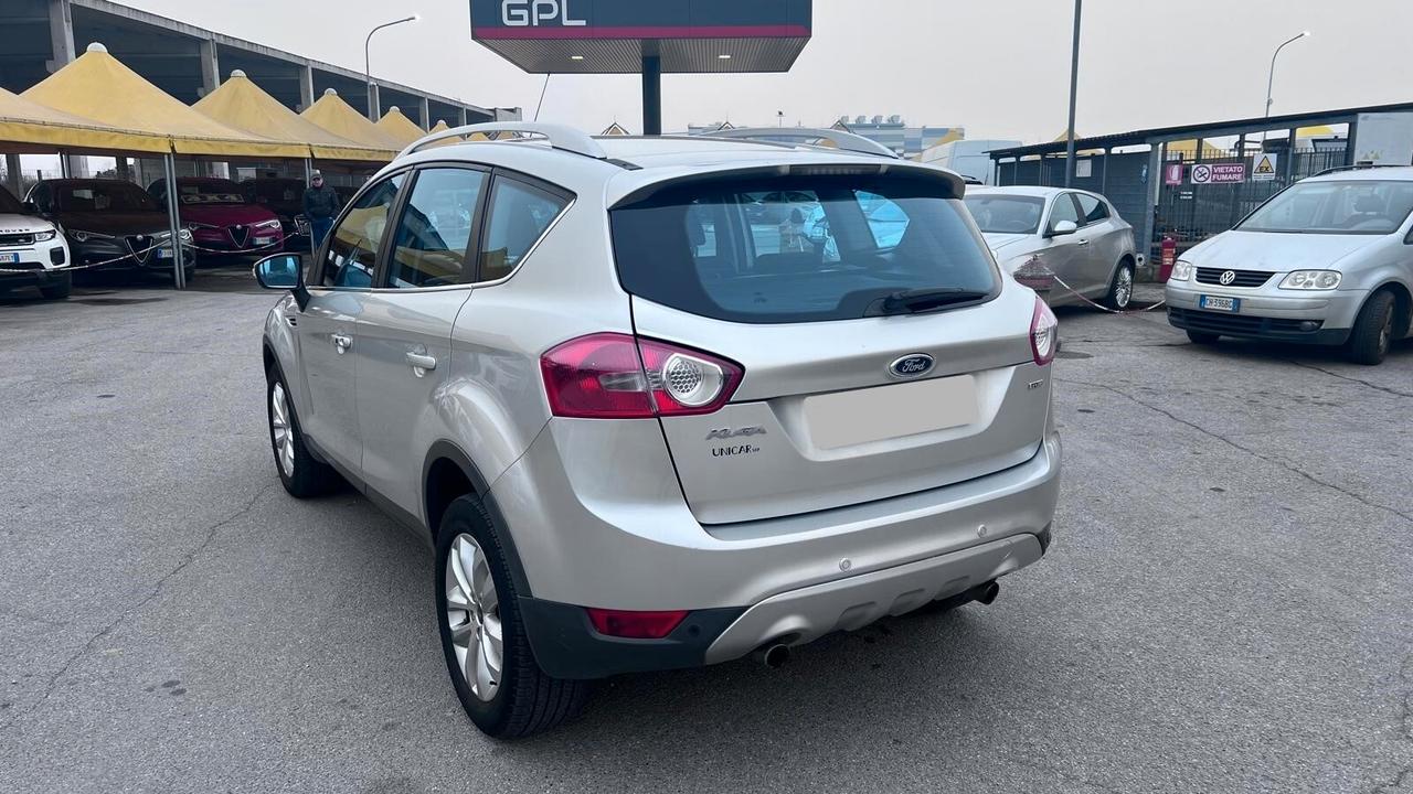 Ford Kuga 2.0 TDCi 136 CV 4WD Titanium DPF