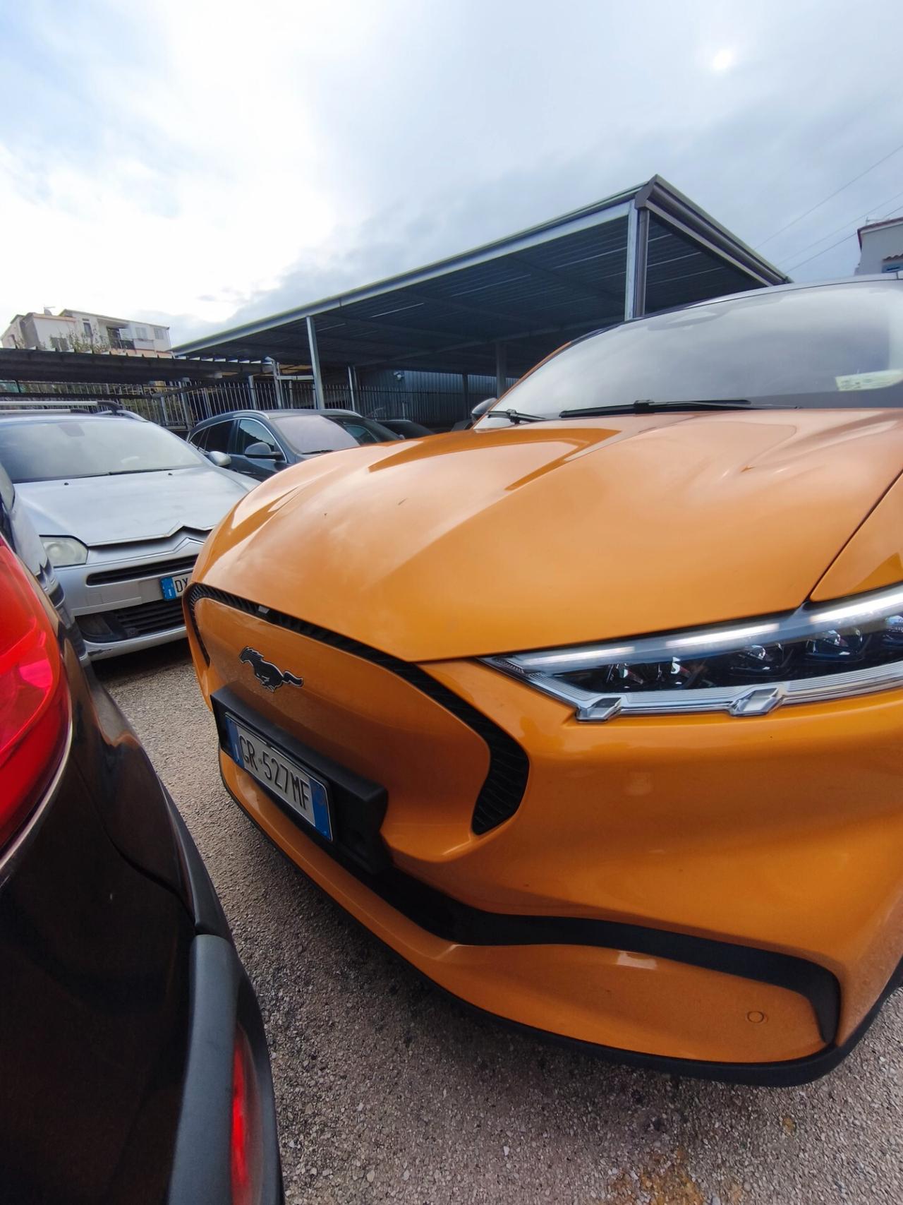 Ford Mustang Mach-E AWD Elettrico Standard 269CV Premium