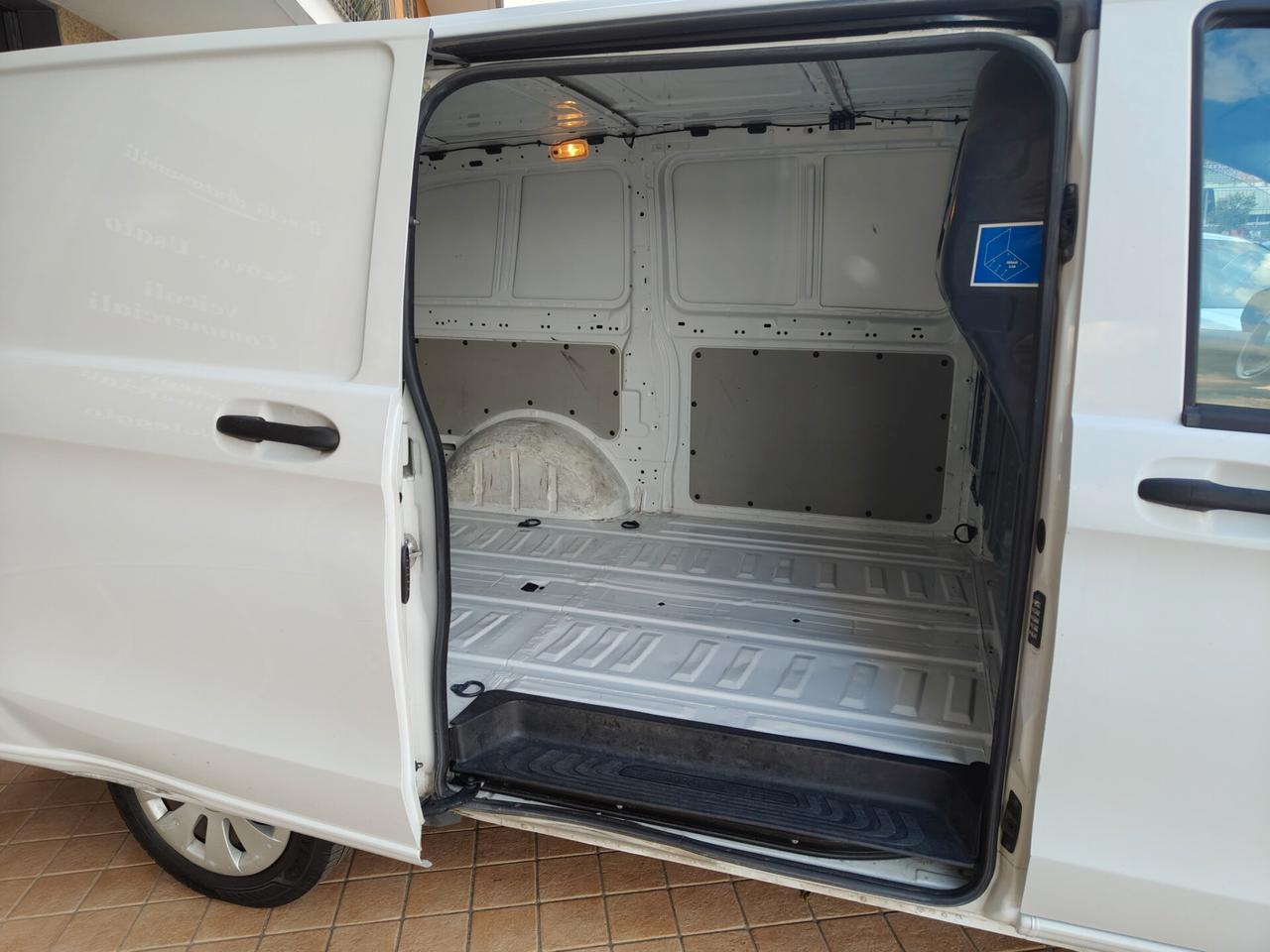 Mercedes-benz Vito 114 CDI LONG