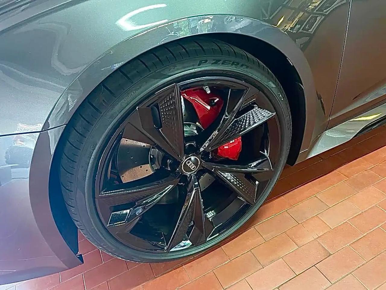 Audi RS6 RS 6 Avant 4.0 TFSI V8 quattro tiptronic