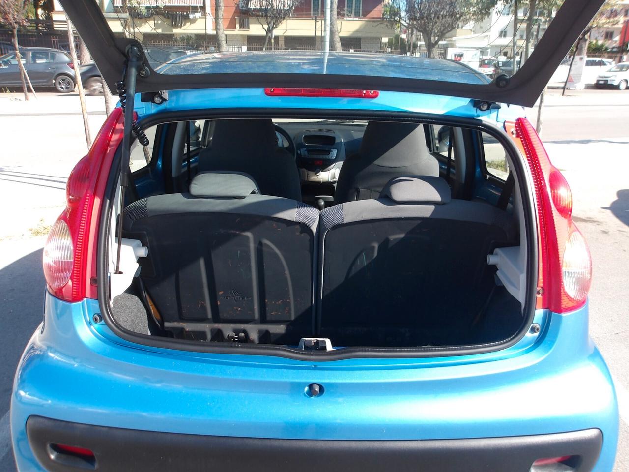 PEUGEOT 107 1.0 BENZ-2006