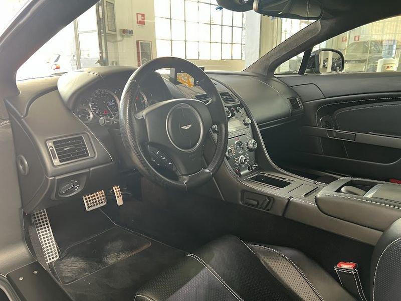 Aston Martin V8 Vantage Vantage Coupe 4.7 V8 sportshift