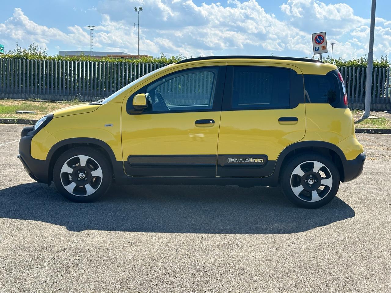 Fiat Panda Pandina 1.0 FireFly 65 CV Hybrid Cross