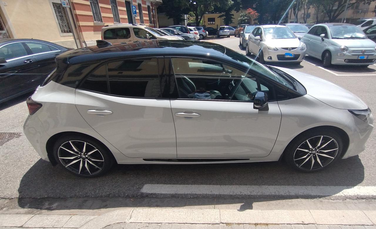 Toyota Corolla 2.0 Hybrid GR SPORT