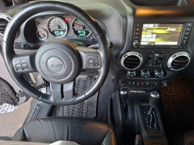 JEEP Wrangler Unlimited 2.8 CRD DPF Sahara Auto