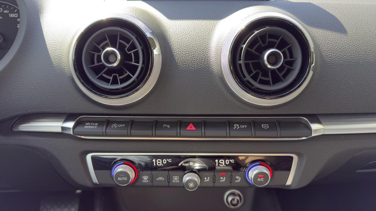 Audi A3 SPB 2.0 TDI S tronic Sport