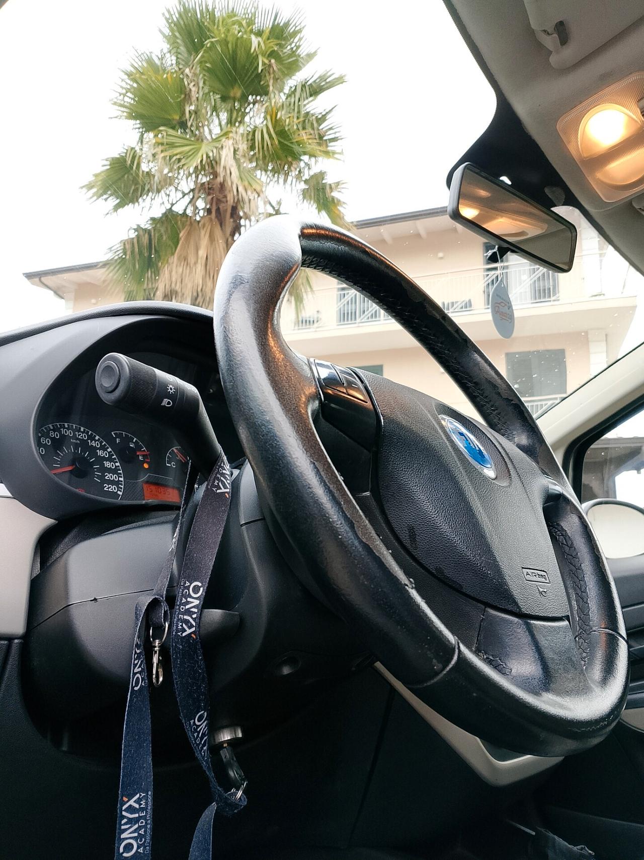 Fiat Grande Punto 1.4 benzina GPL