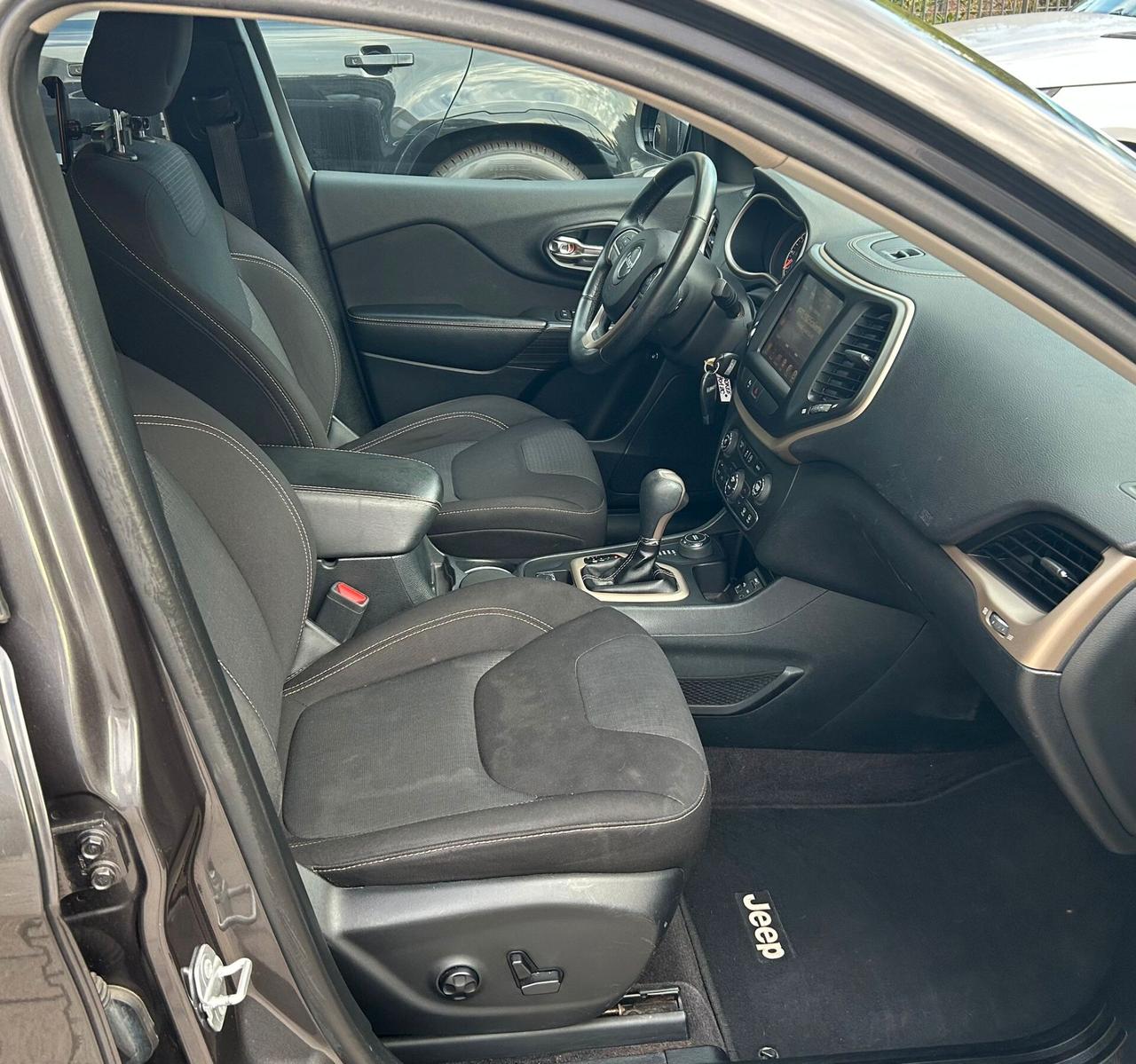 Jeep Cherokee 2.2 Mjt II 185 CV 4WD Active Drive I Longitude