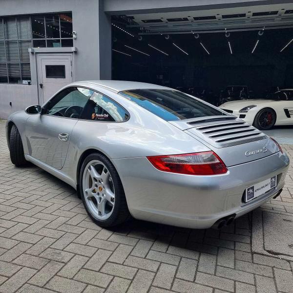 Porsche 911 Coupe 3.8 Carrera S