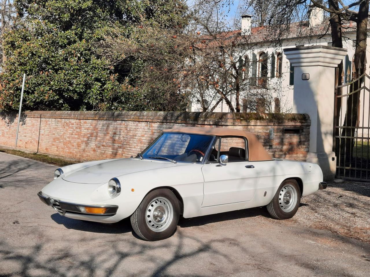 Alfa Romeo Duetto 2000 Spider Veloce del 1975