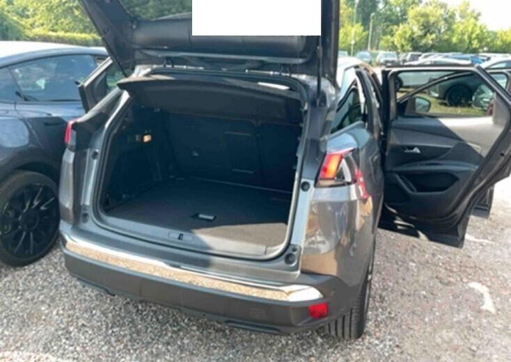 Peugeot 3008 1.5 130cv Eat8 *FULL OPT.* come NUOVA