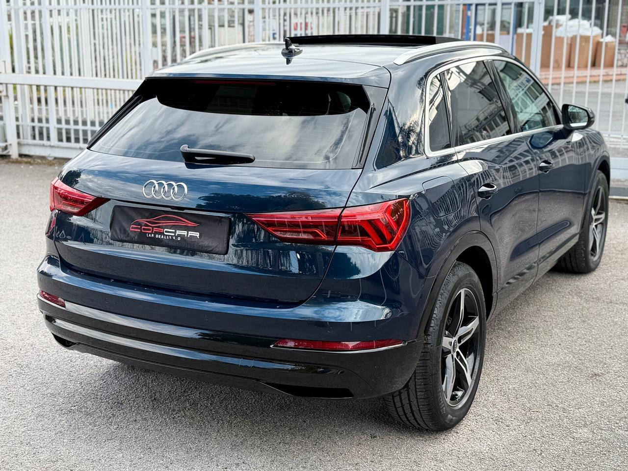 Audi Q3 35 TDI S tronic Business Advanced TETTO