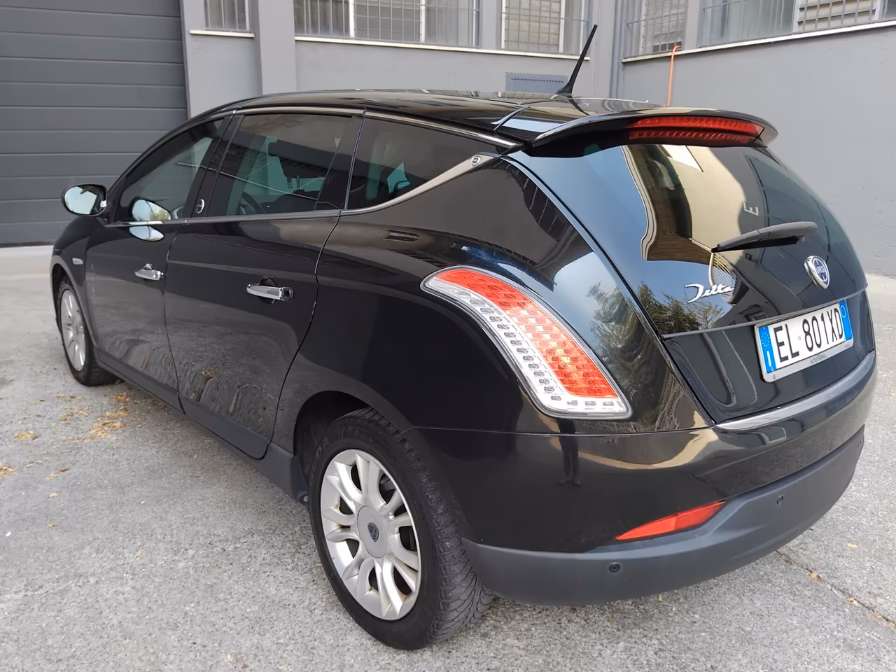 Lancia delta 1.4 gpl commercianti