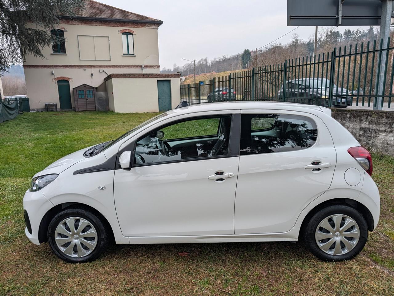 Peugeot 108 VTi 68 5 porte Allure UNICO PROPRIETARIO