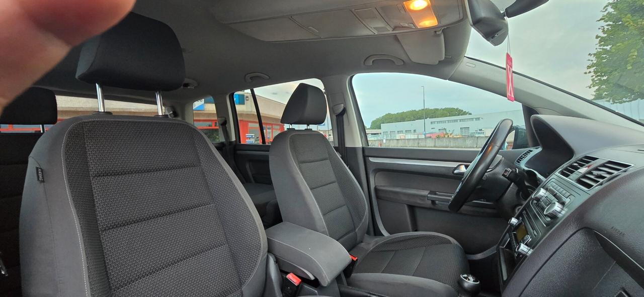 Volkswagen Touran 1.6 TDI Comfortline
