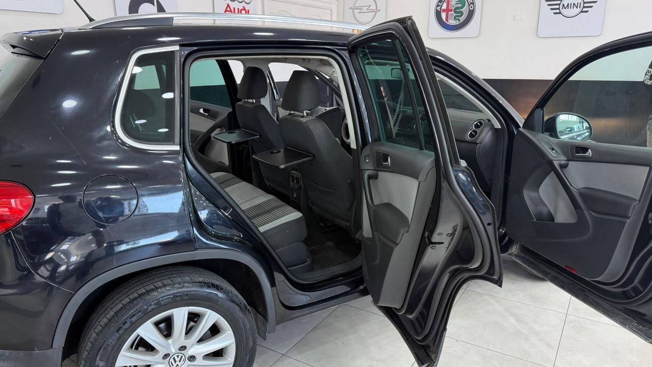 Volkswagen Tiguan 2.0 TDI DPF 4MOTION DSG Sport & Style