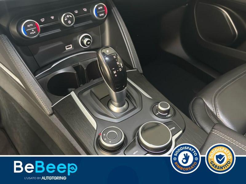 Alfa Romeo Stelvio 2.2 T EXECUTIVE Q4 210CV AUTO
