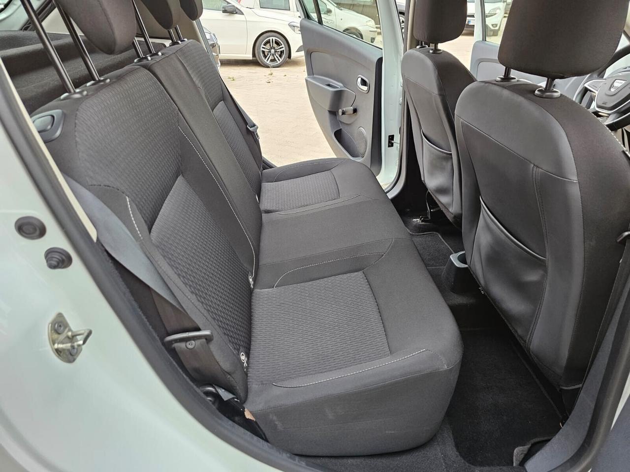 DACIA SANDERO 1.5 75CV 12/2019 PER NEOPATENTATI