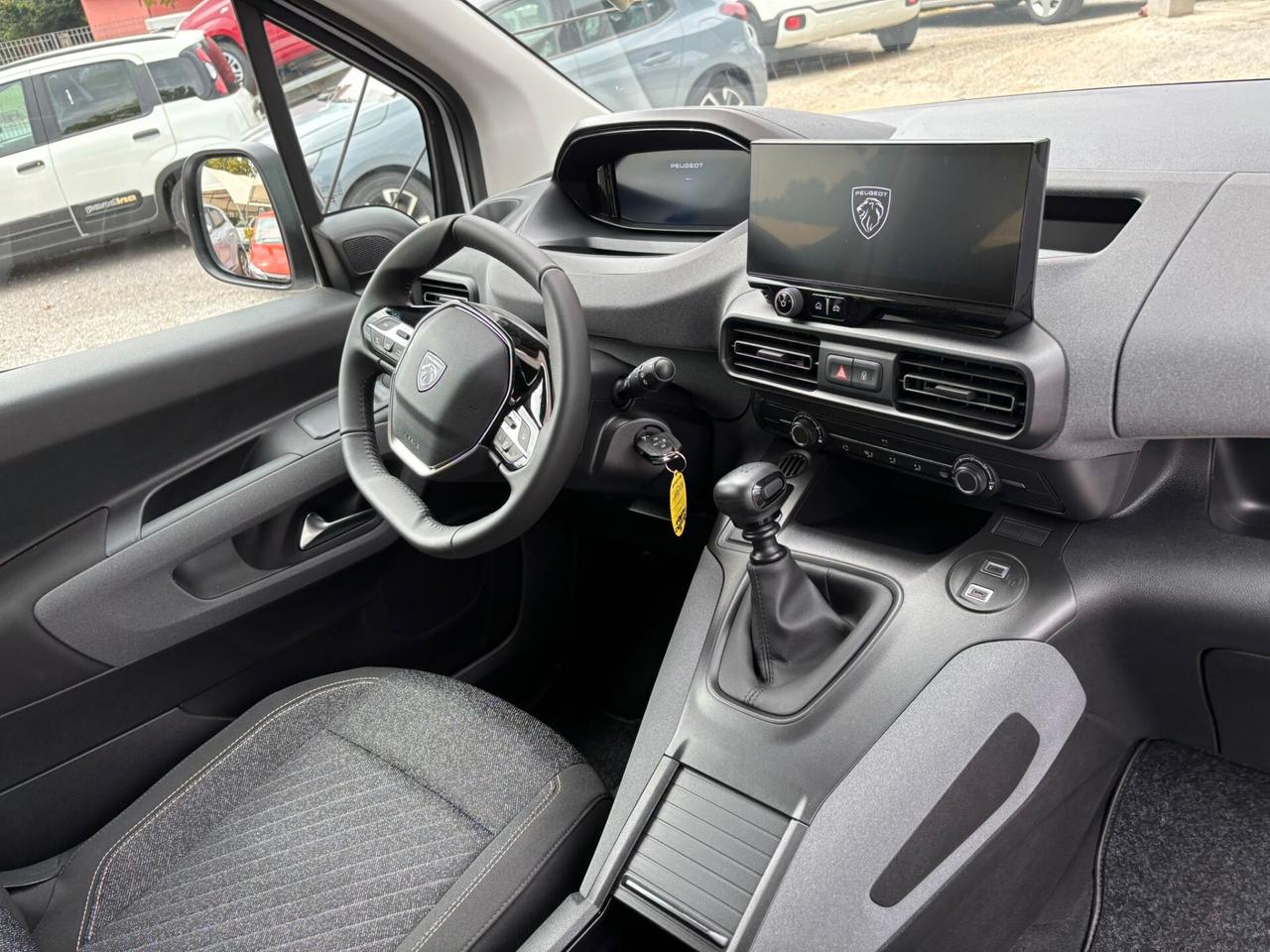 Peugeot Rifter Mix BlueHDi 1.5 100 S&S Allure Standard