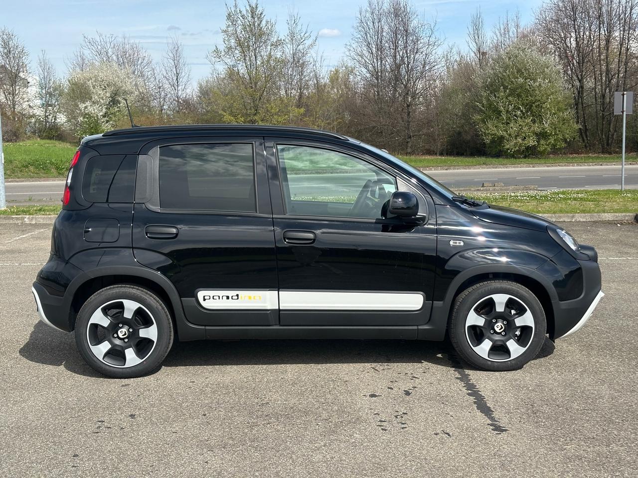 Fiat Panda Pandina 1.0 FireFly 65 CV Hybrid Cross