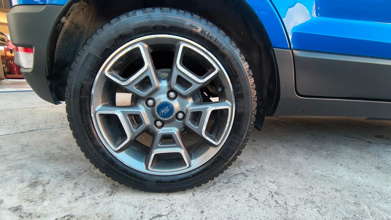 Ford EcoSport 1.5 110 CV Powershift Titanium