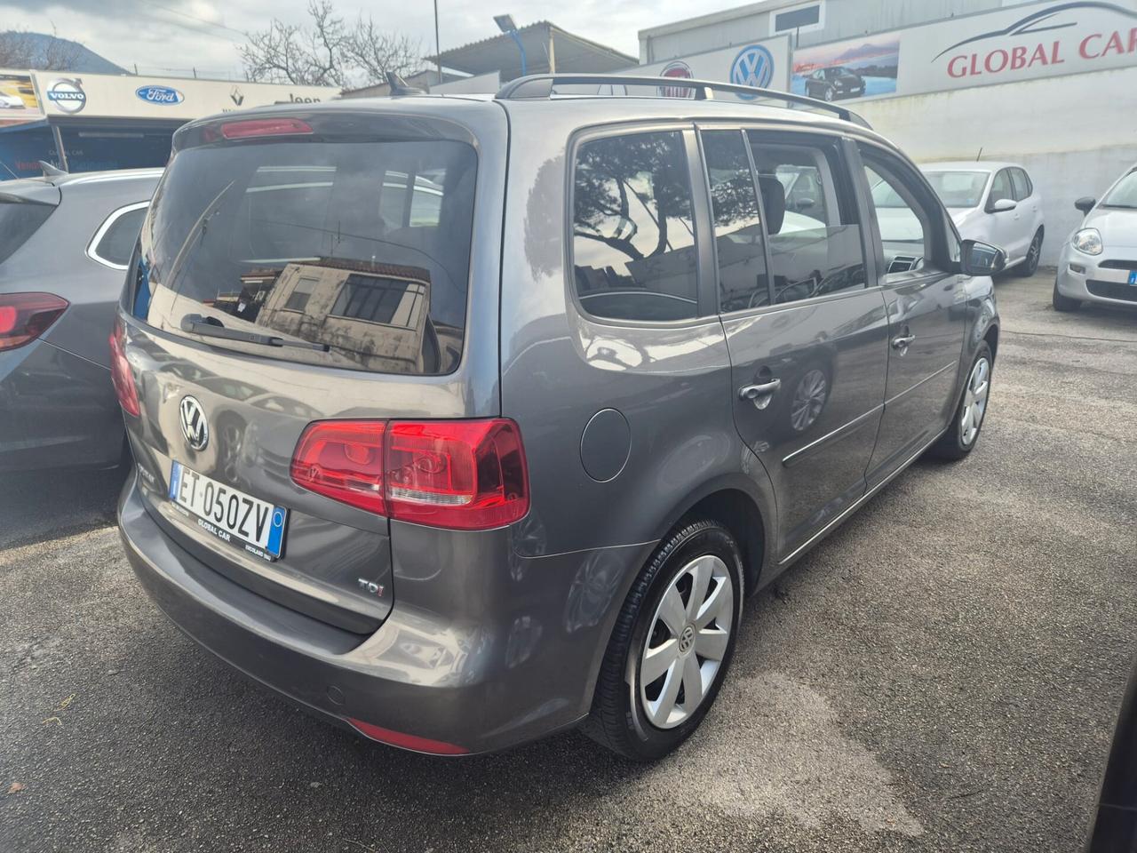 Volkswagen Touran 1.6 TDI. 7 POSTI ANNO 2014