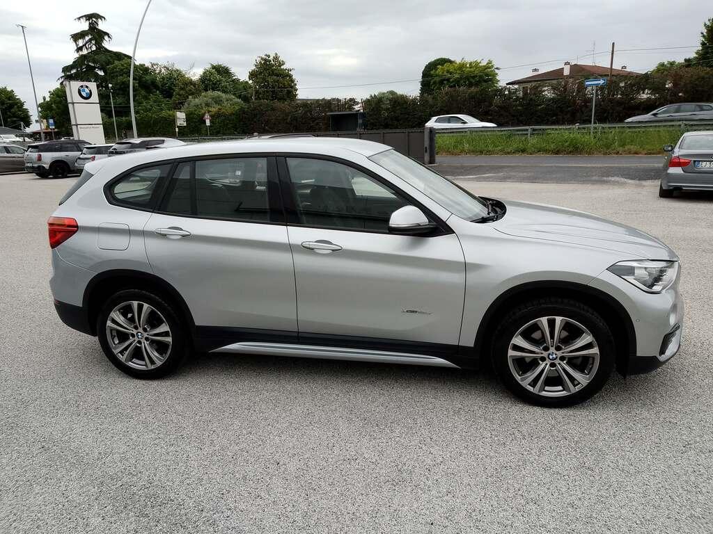BMW X1 18 d Sport xDrive Steptronic