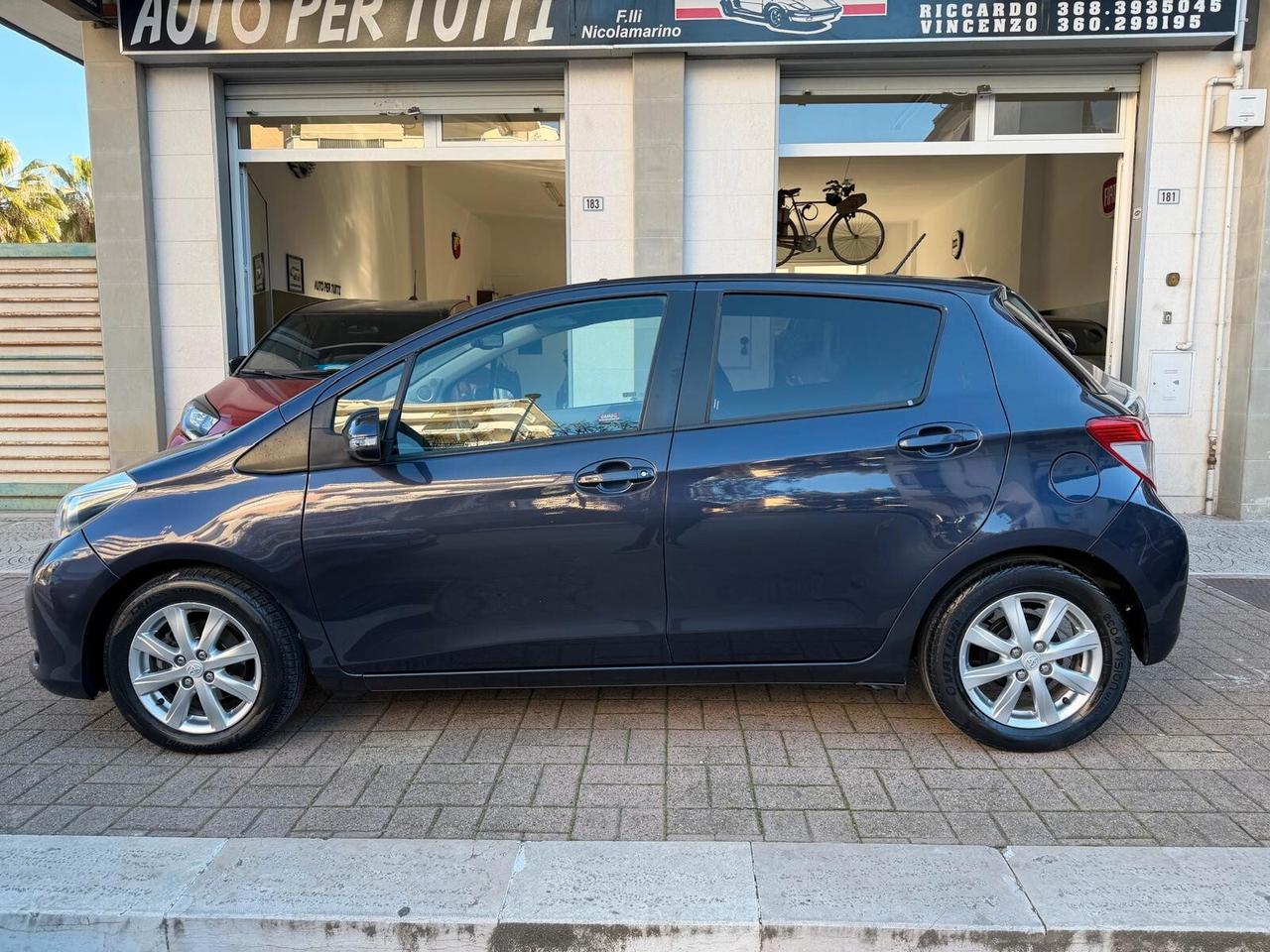 Toyota Yaris 1.4 D-4D 5 porte Lounge Tetto panoramico
