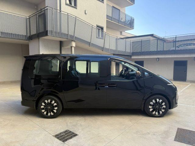 HYUNDAI Staria 1.6 HEV 225CV AT 2WD 7 posti Luxury