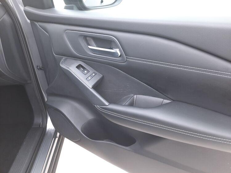 Nissan Qashqai Business BR992395 1.3 Mild Hybrid 140CV