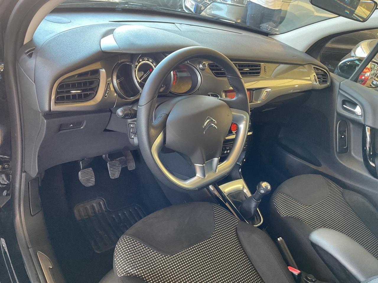 C3 1.2 VTi 82 Exclusive-( 50 mila km)-UNIPRO-rate-garanzia