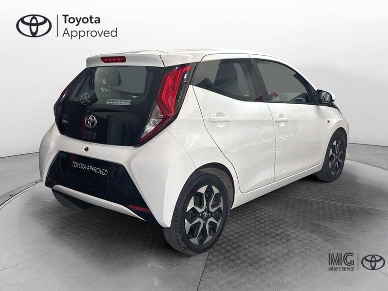 Toyota Aygo Connect 1.0 VVT-i 72 CV 5 porte x-play