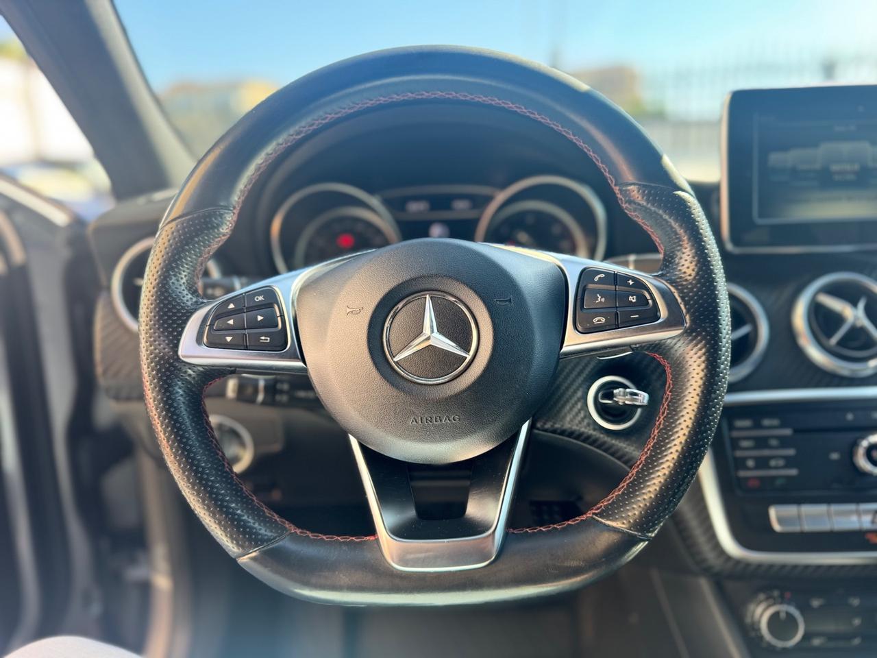 Mercedes-benz A 180 d Premium AMG