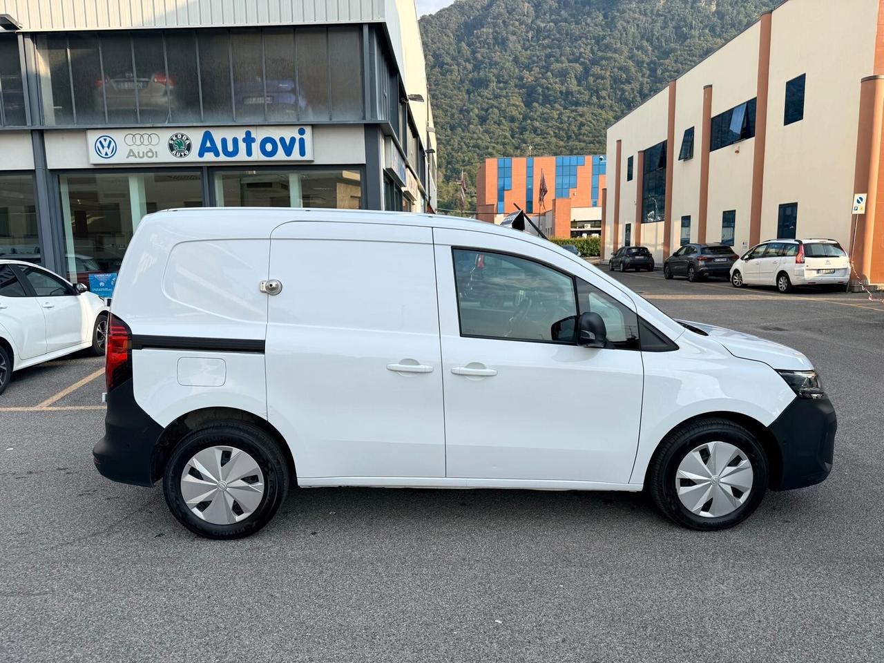 NISSAN VAN 1.3 130CV N-CONNECTA L1H1 3P PP2B PLS *CARPLAY/TELECAMERA/SENSORI/C.C. ADATTIIVO/