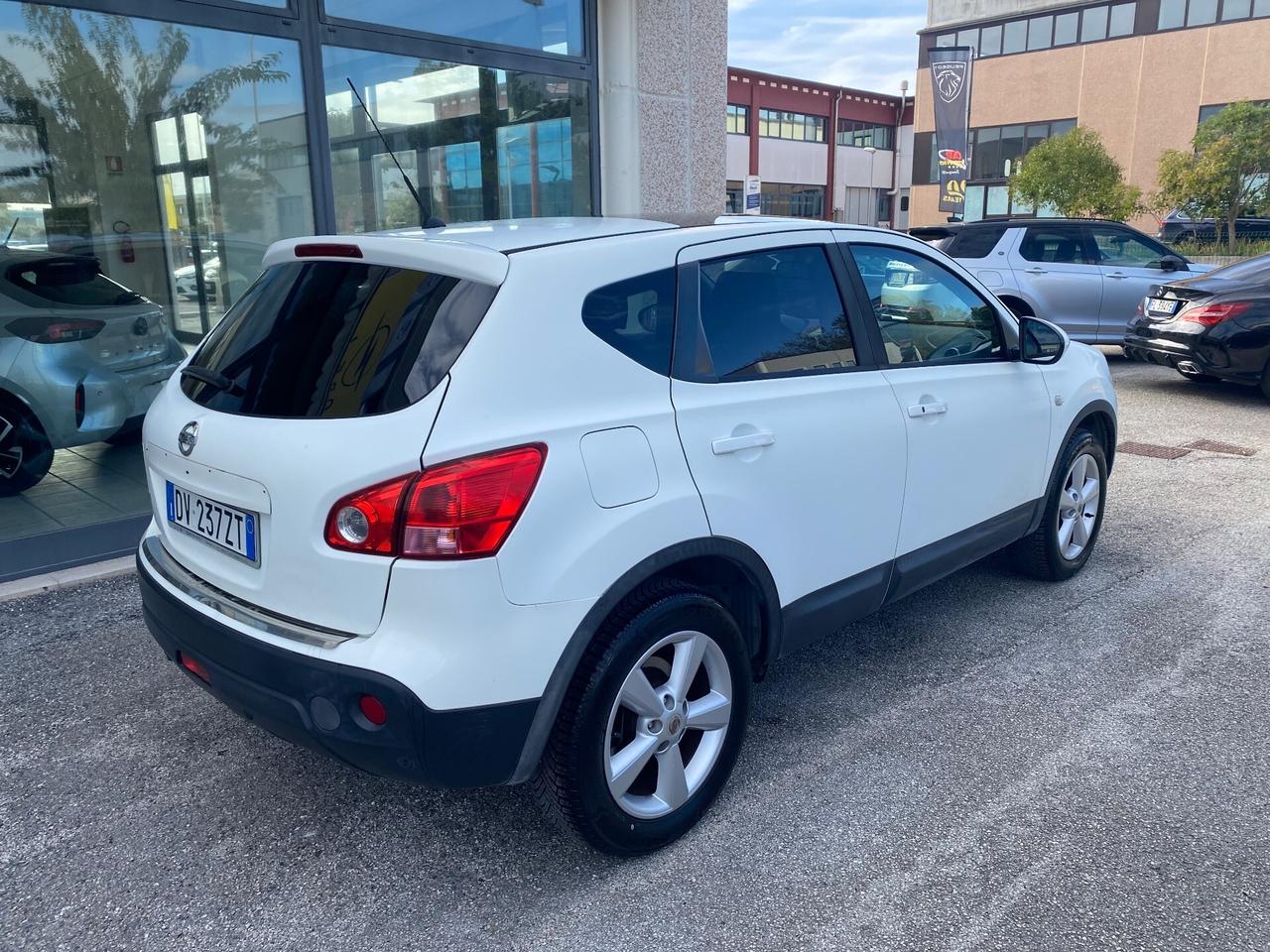 Nissan Qashqai 1.6 benzina - 2009